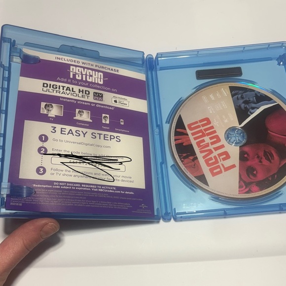 PSYCHO Blu-ray & Digital HD release of Alfred Hitchcock's 1960 film - Picture 3 of 3